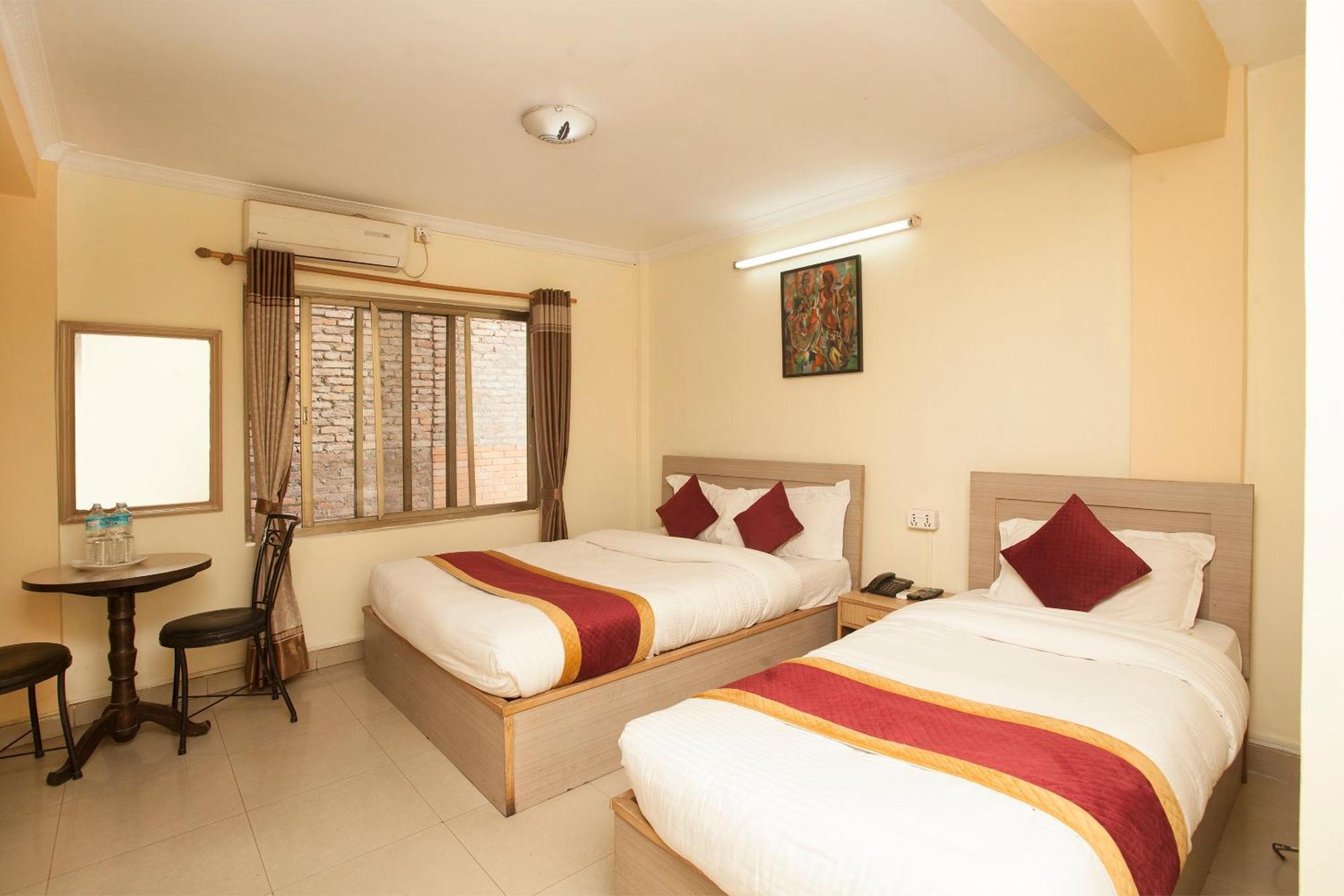 Hotel Mountain Gateway Κατμαντού Εξωτερικό φωτογραφία