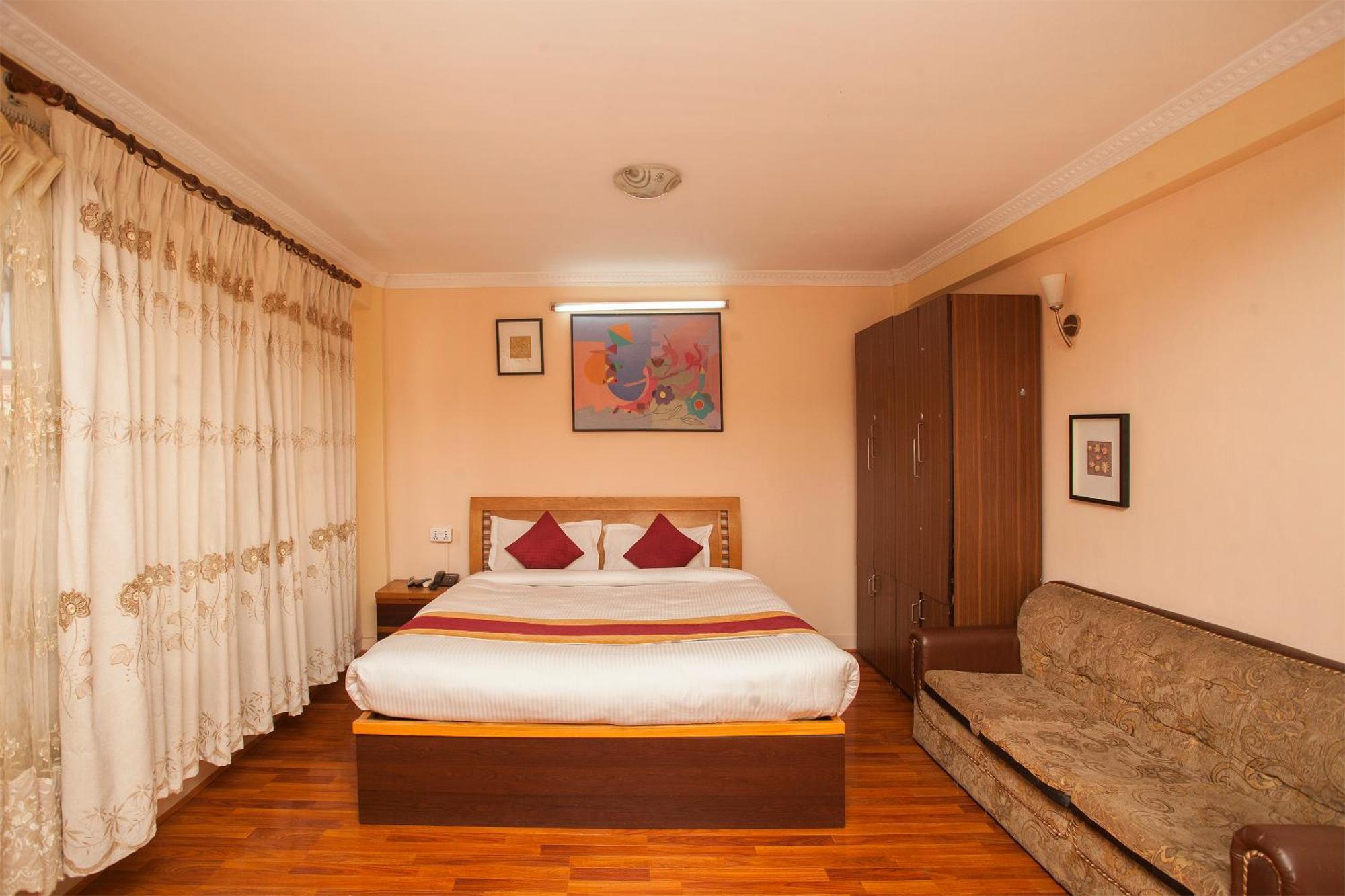 Hotel Mountain Gateway Κατμαντού Εξωτερικό φωτογραφία