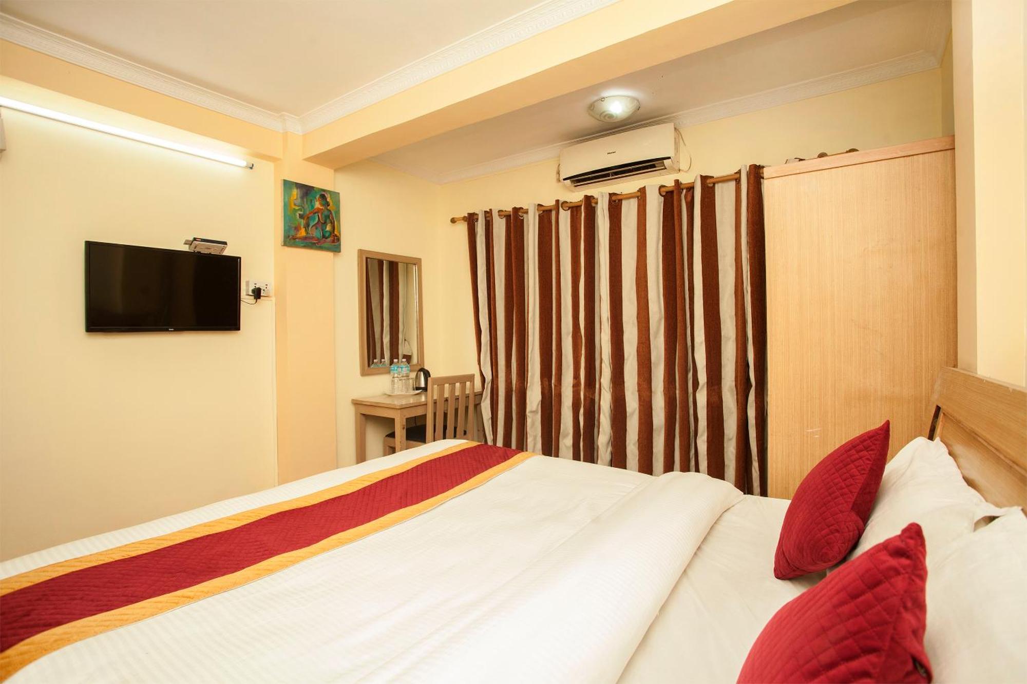 Hotel Mountain Gateway Κατμαντού Εξωτερικό φωτογραφία