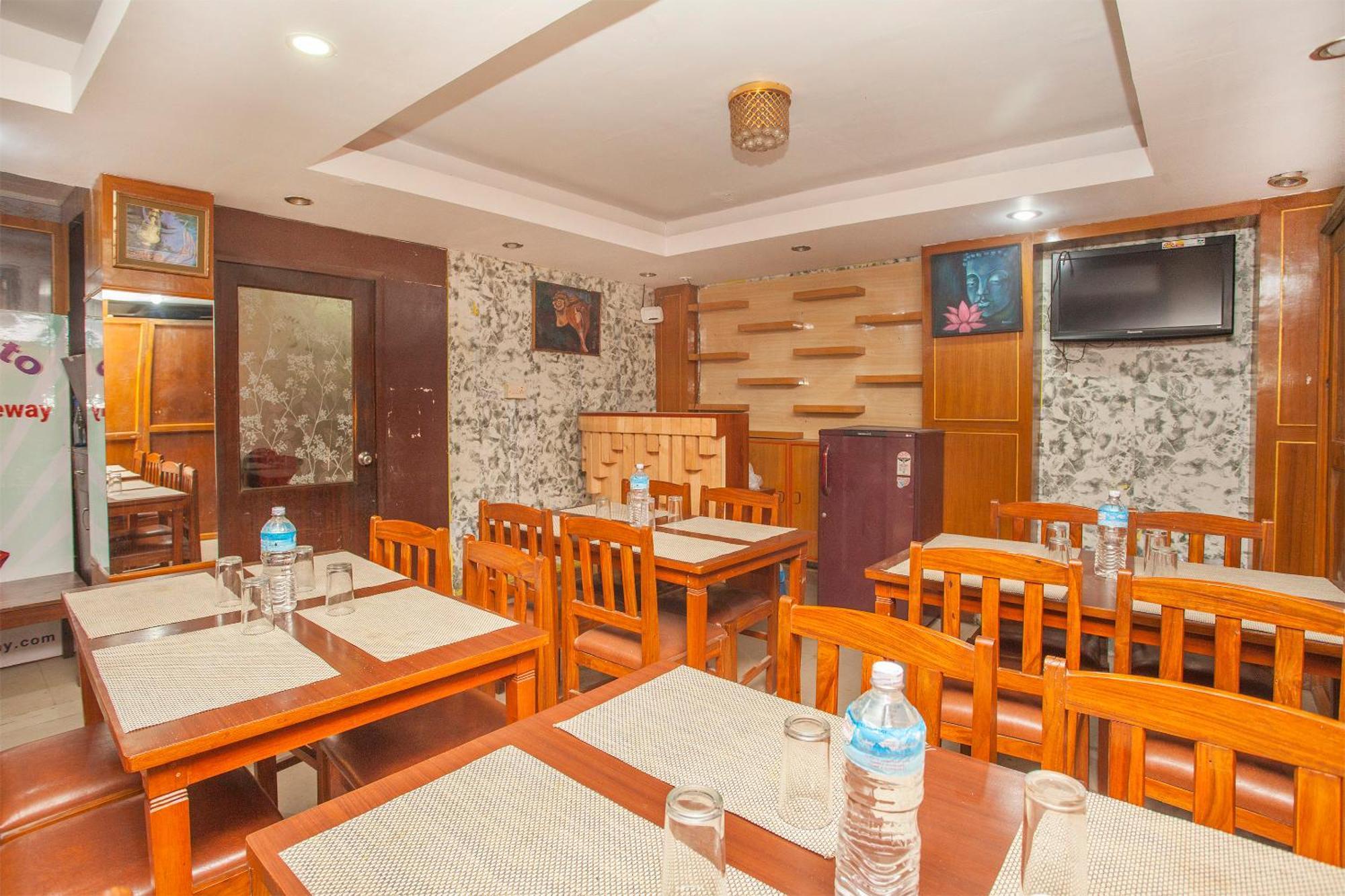 Hotel Mountain Gateway Κατμαντού Εξωτερικό φωτογραφία