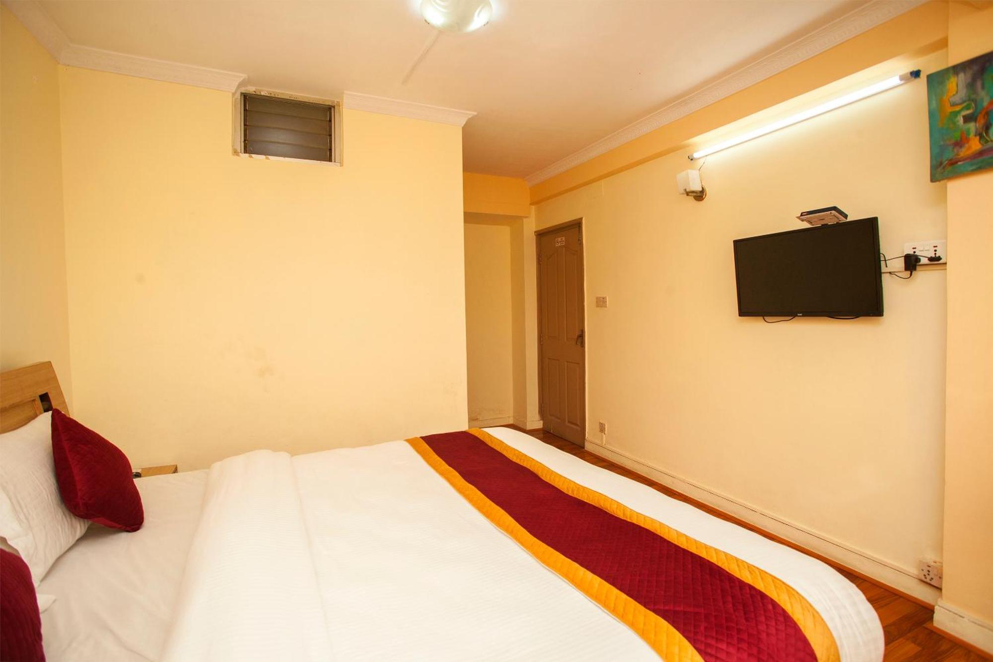 Hotel Mountain Gateway Κατμαντού Εξωτερικό φωτογραφία