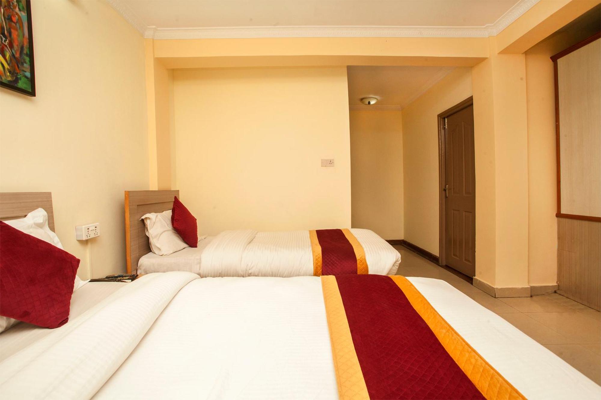Hotel Mountain Gateway Κατμαντού Εξωτερικό φωτογραφία