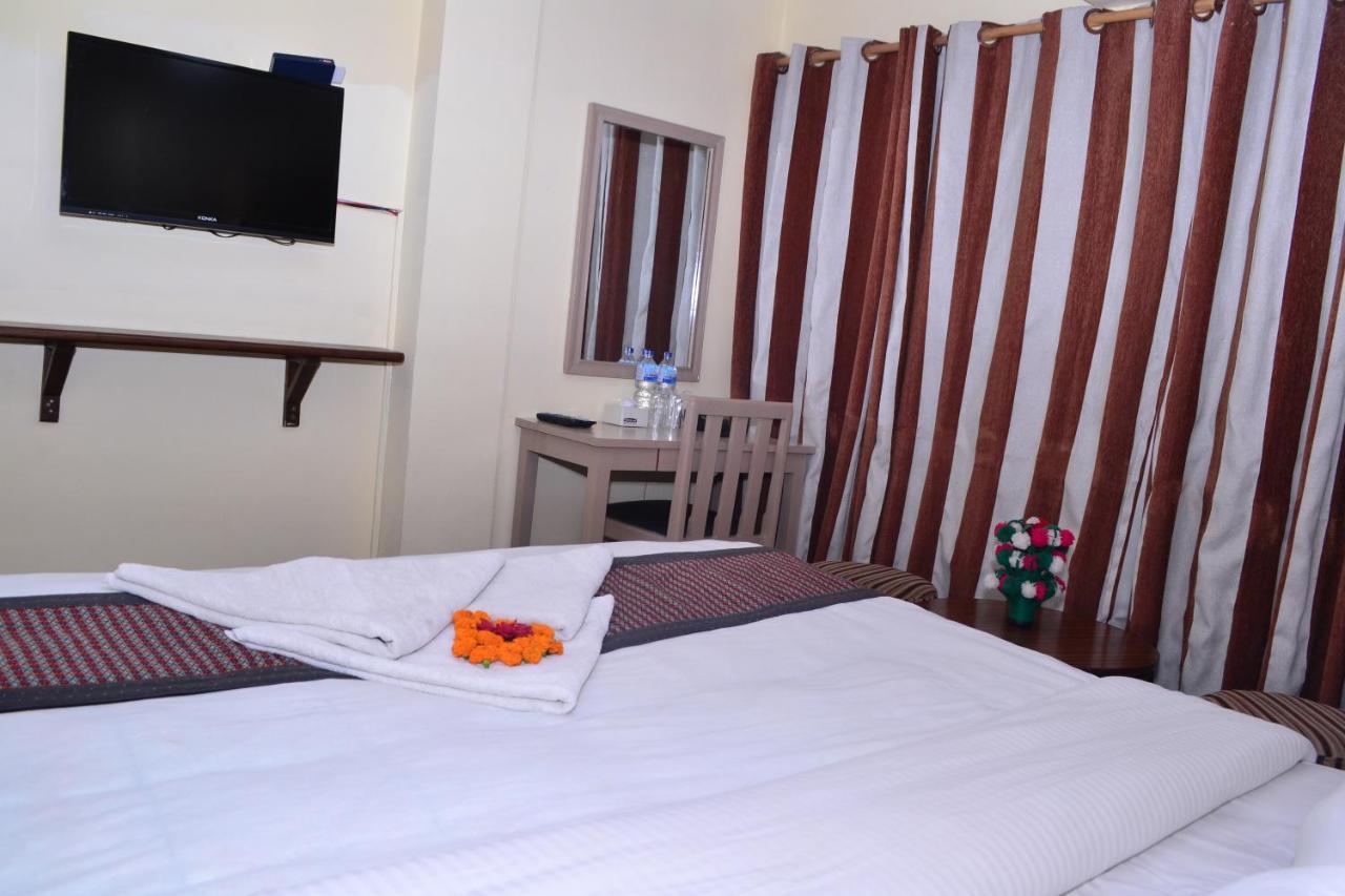 Hotel Mountain Gateway Κατμαντού Εξωτερικό φωτογραφία